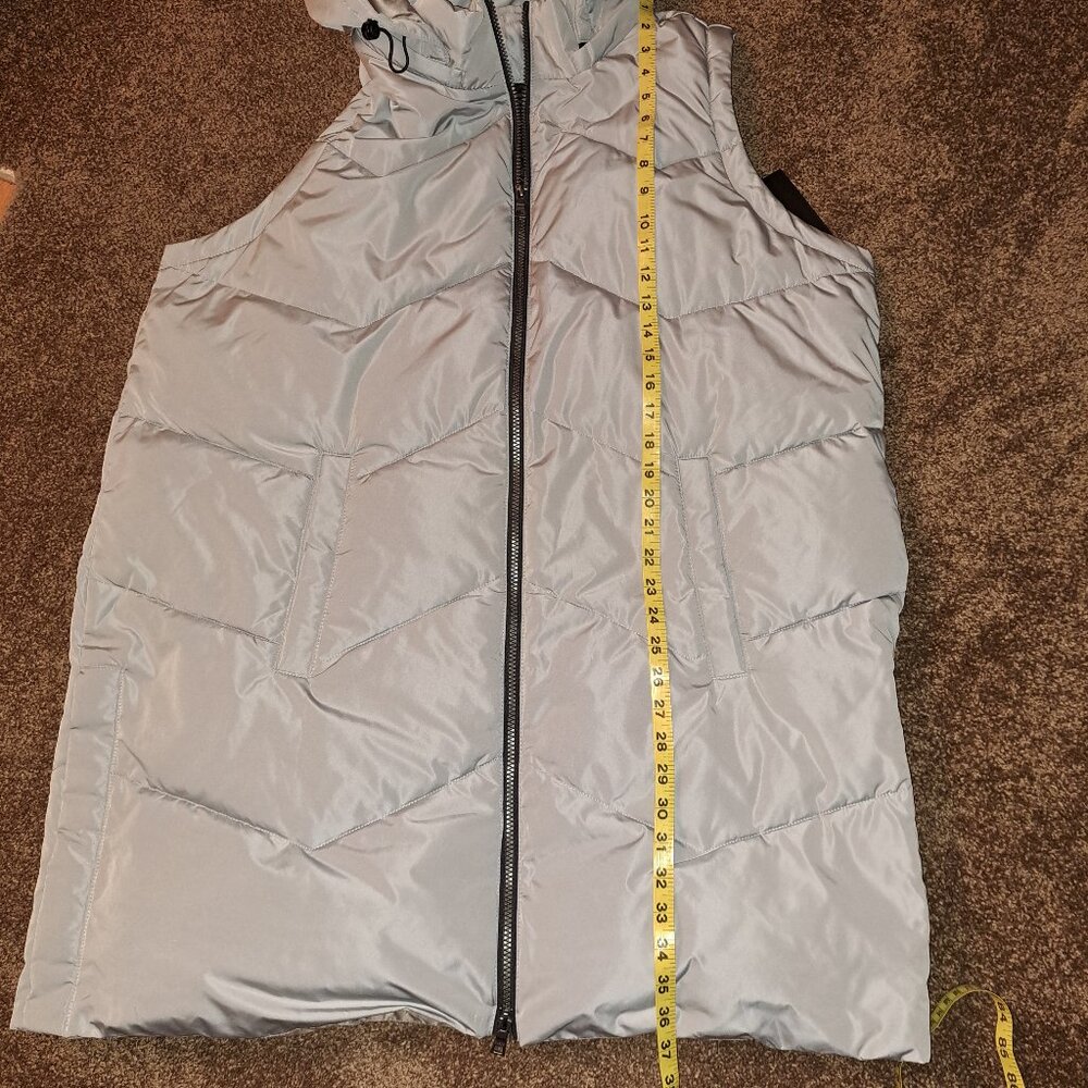 New With Tags Nuage Regular Chevron Quilted Puffer Vest w/ Removable Hood - Picture 6 of 15
